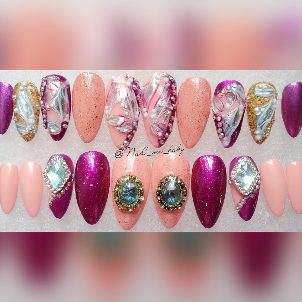 Luxurious Gel press-on Nails